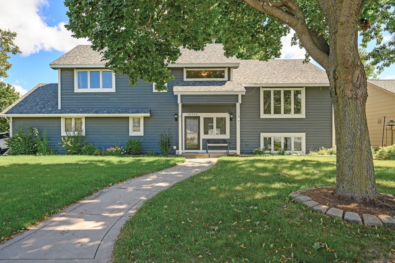 Single-family home in the Twin Cities south metro — the kind of home Alonté Alexander helps clients buy and sell in West St. Paul