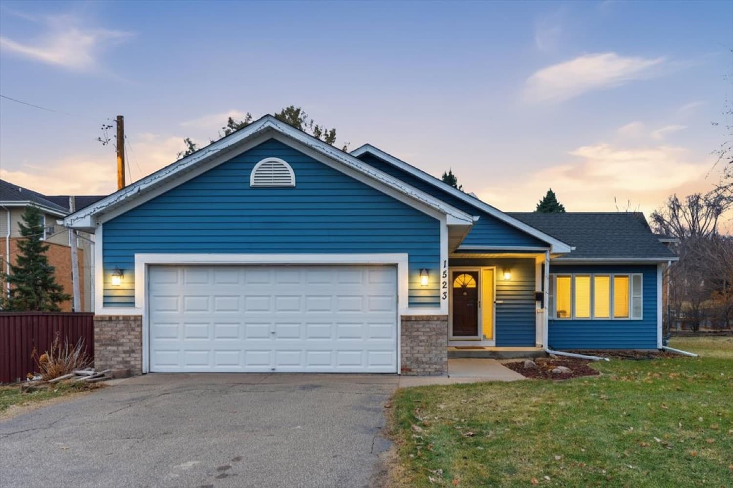 Single-family home in the Twin Cities south metro — the kind of home Alonté Alexander helps clients buy and sell in Burnsville